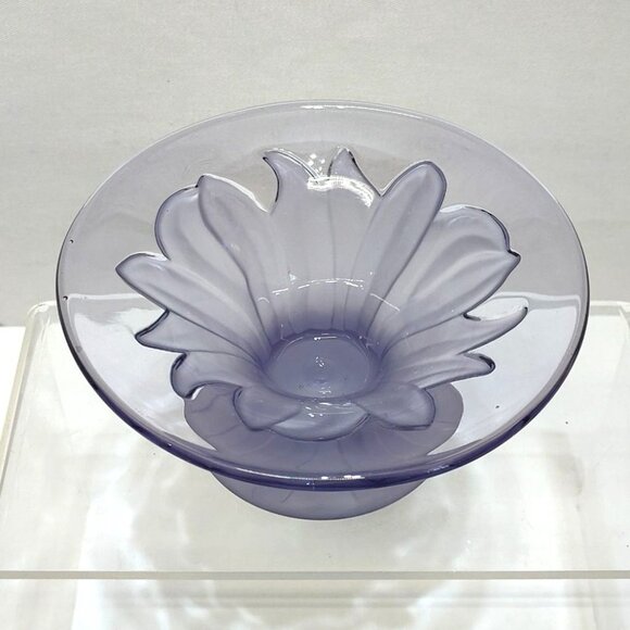 Viking Glass Co. Purple Art Deco Frosted Flower Pedestal Bowl Handmade USA VTG - Picture 4 of 9